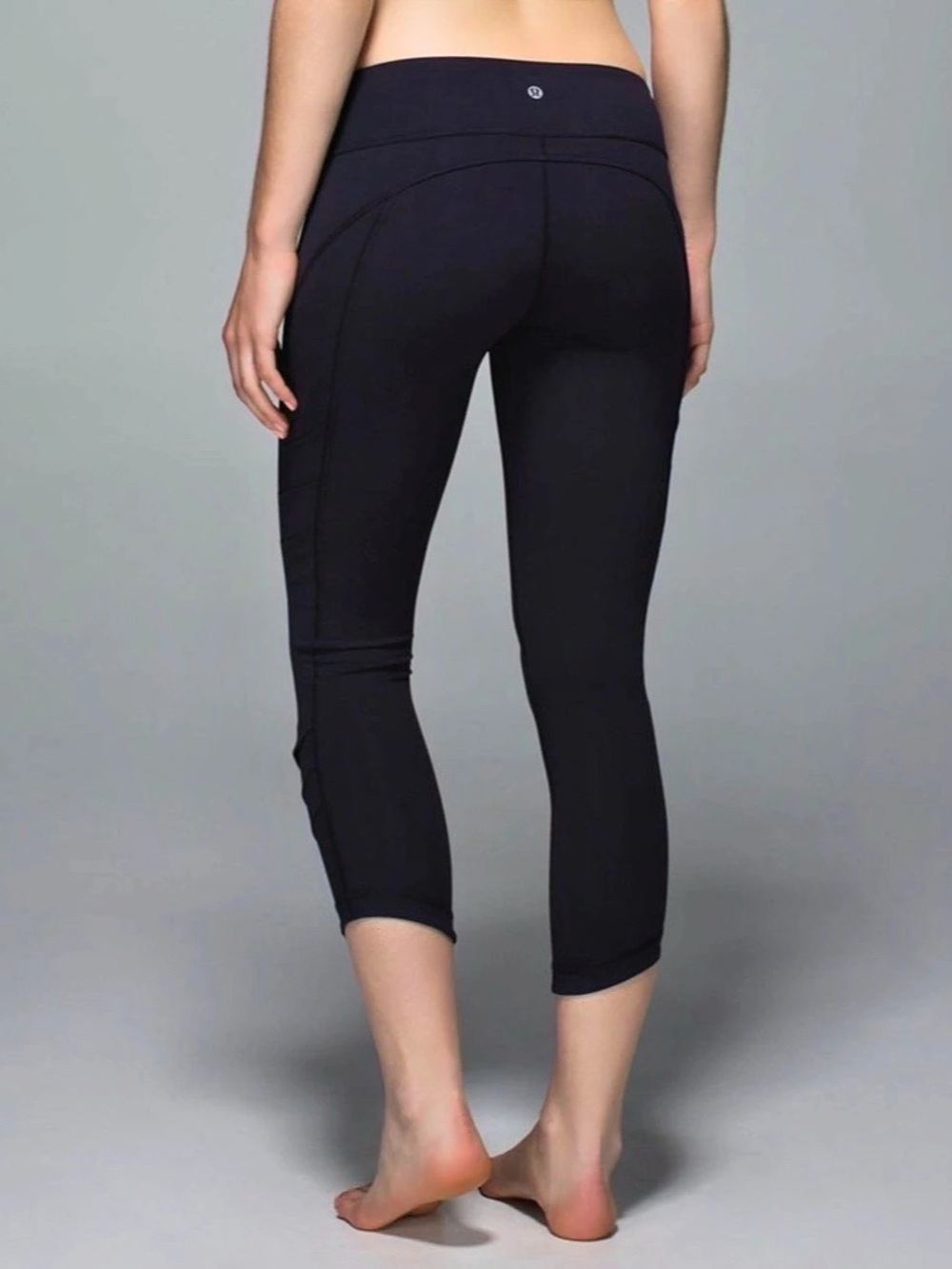 lululemon All you need Naval Blue Cropped Leggings